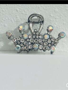 NEW Polished SilverToned Metal & Rhinestones The Queen’s Crown Hair Claw Clip